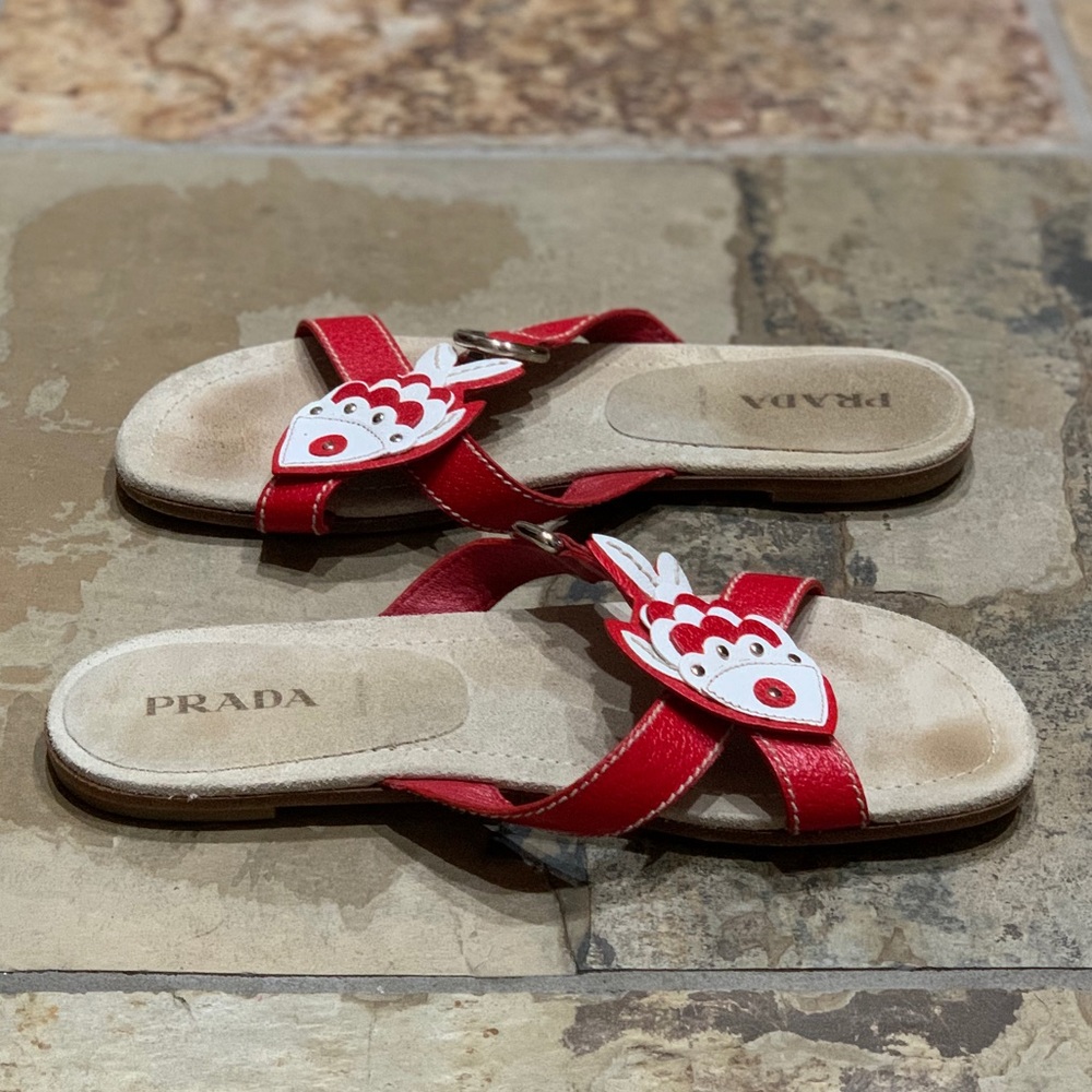 PRADA “Fish For Summer” Red and White Sandal - Picture 4 of 9